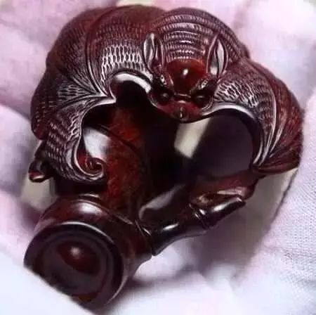 大块翡翠雕件寓意大全图,翡翠葫芦雕件寓意是什么意思