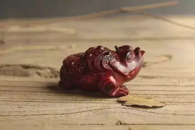 大块翡翠雕件寓意大全图,翡翠葫芦雕件寓意是什么意思