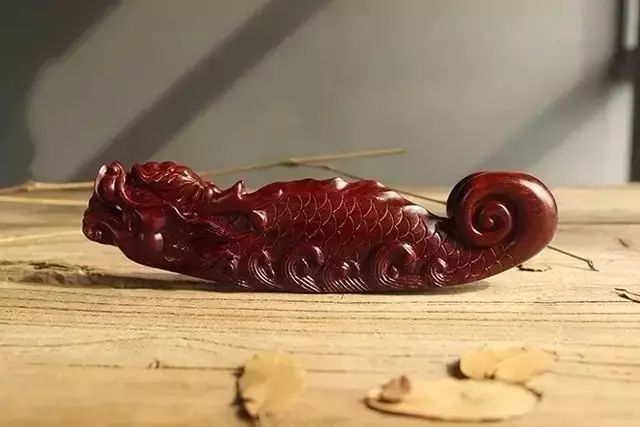 大块翡翠雕件寓意大全图,翡翠葫芦雕件寓意是什么意思