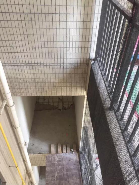 汽车维修店噪音扰民归哪个管,汽车修理店汽车喷漆臭味很重