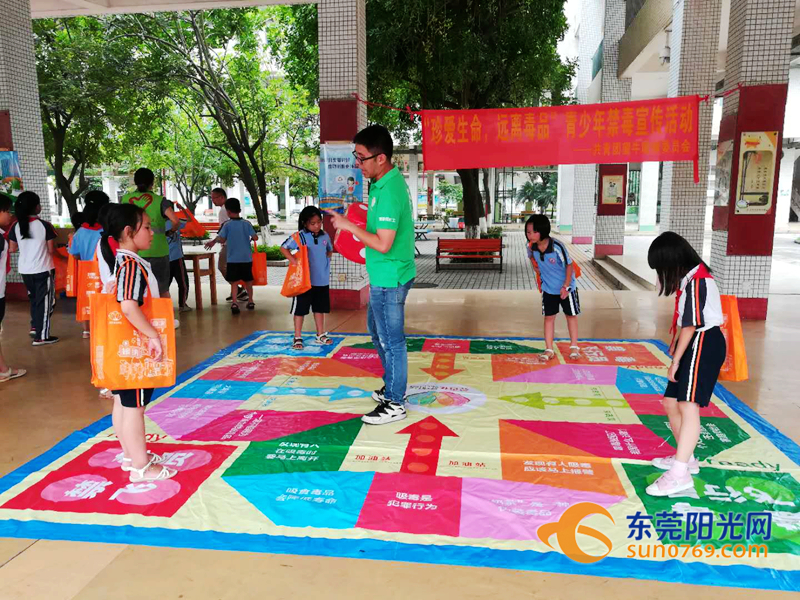 这东西比毒蛇更可怕!今天东莞各地花样“怼”它还专门建了个基地