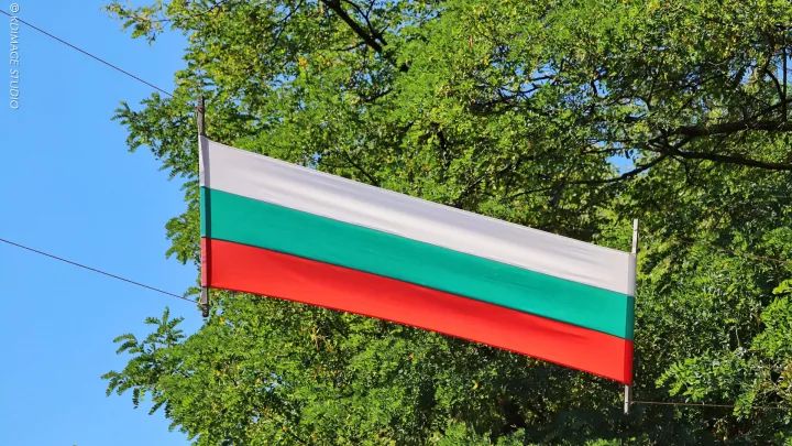 别只去英国法国了,欧洲还有个保加利亚,景美人美还便宜