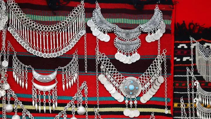 别只去英国法国了,欧洲还有个保加利亚,景美人美还便宜