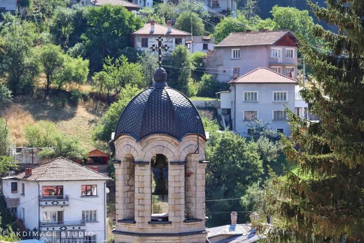 别只去英国法国了,欧洲还有个保加利亚,景美人美还便宜