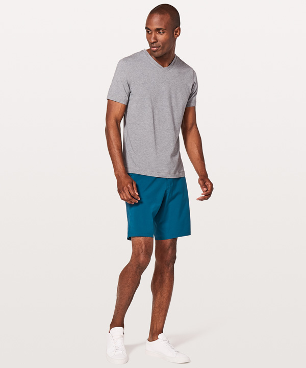 lululemon最新外衣,lululemon紫色泳衣