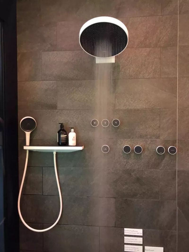 哪些家居大牌抢占了北龙湖的高端楼盘？6月29日，到龍湖里看一看↓