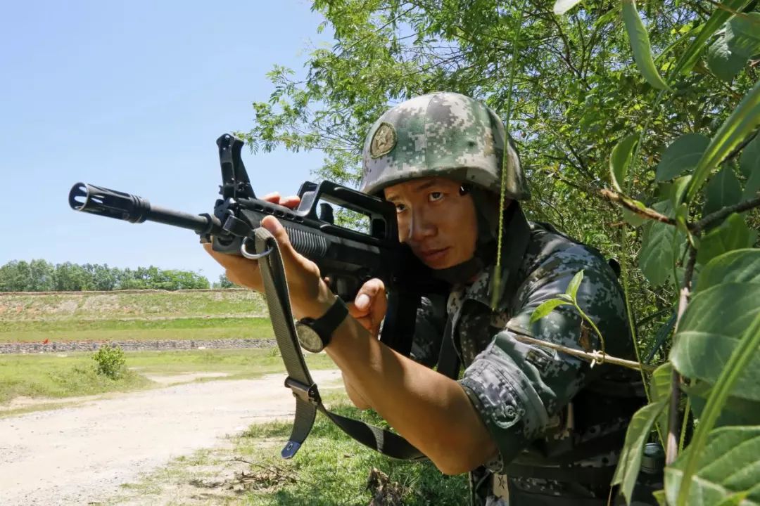 这个营长，真牛！