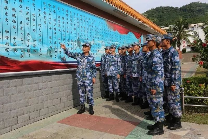 00后新兵呈现的新特点及措施,新兵前后对比照