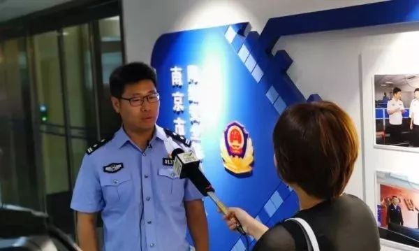 建群抢红包违法,微信抢红包群骗局是诈骗还是赌博