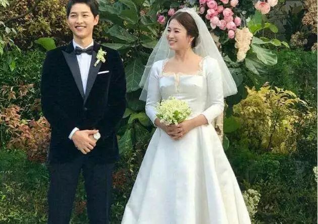 宋慧乔宋仲基离婚后的变化,宋慧乔和宋仲基离婚后谁发展更好