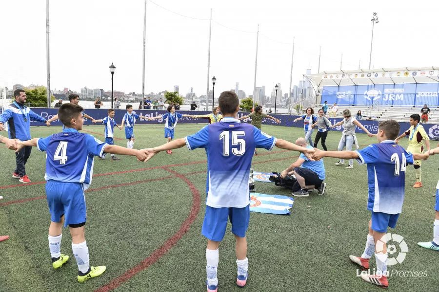 西班牙人u12阵容,西班牙u14希望杯