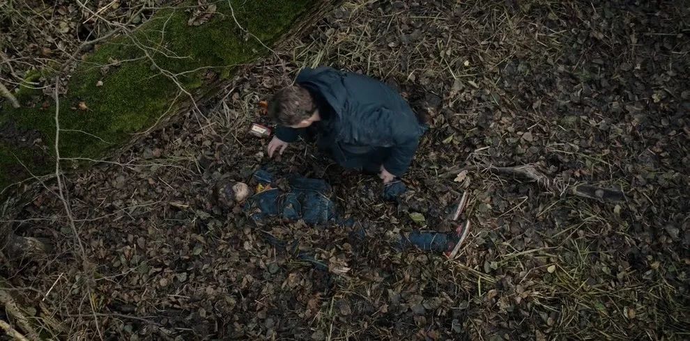 豆瓣9.4分，五条时间线的网飞神剧，脑子要烧坏了