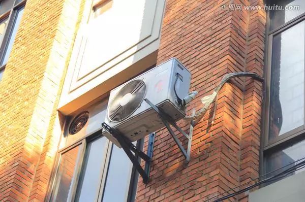 空调外机需不需要遮阳棚,空调外机为什么一定要装架子