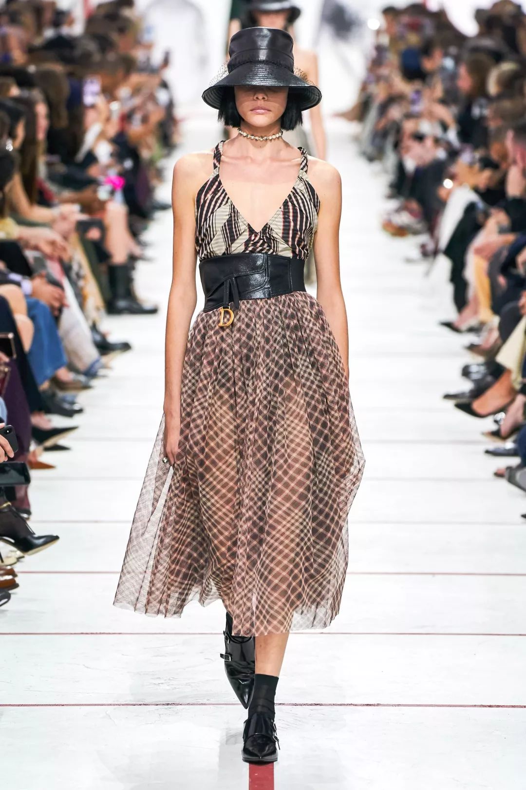 泫雅同款puma渔夫帽,ins港风街头百搭渔夫帽子