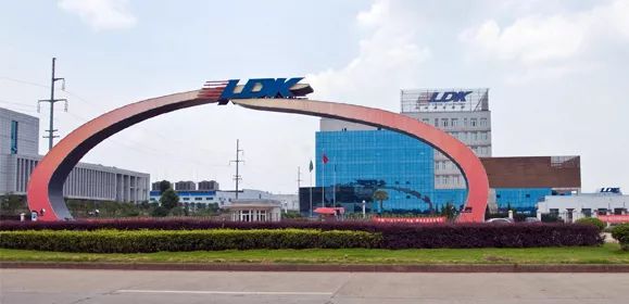 赌钱上瘾的亲身经历,赌徒疯狂行为实录