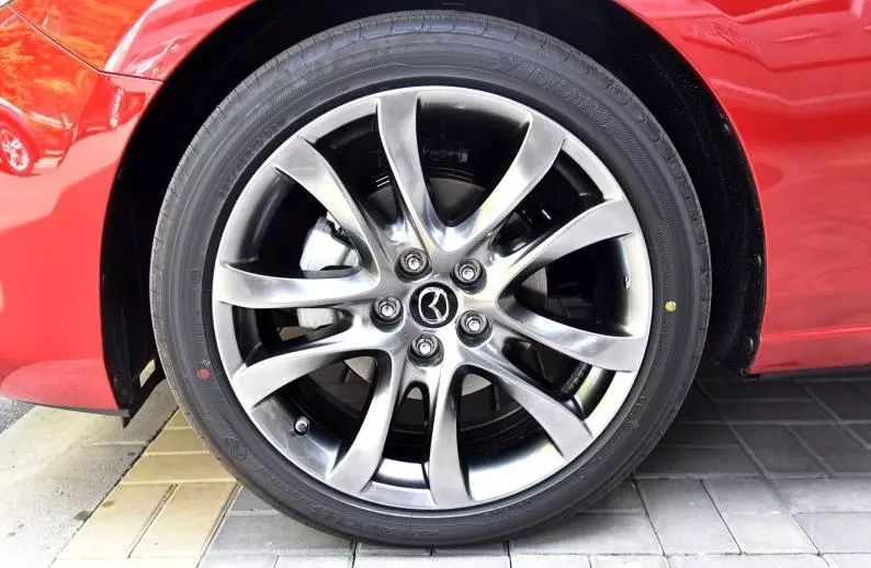 汽车有必要做四轮定位和动平衡吗,四轮定位和动平衡需要去4s店吗