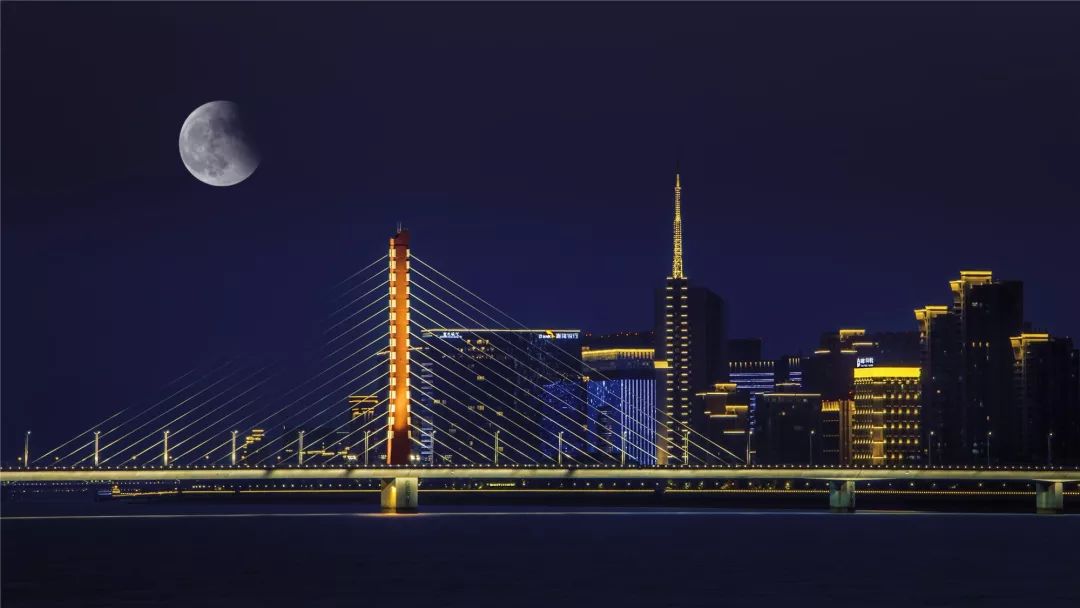 外地车进杭州浙里办申请后限行吗,浙g的车在杭州市限行吗