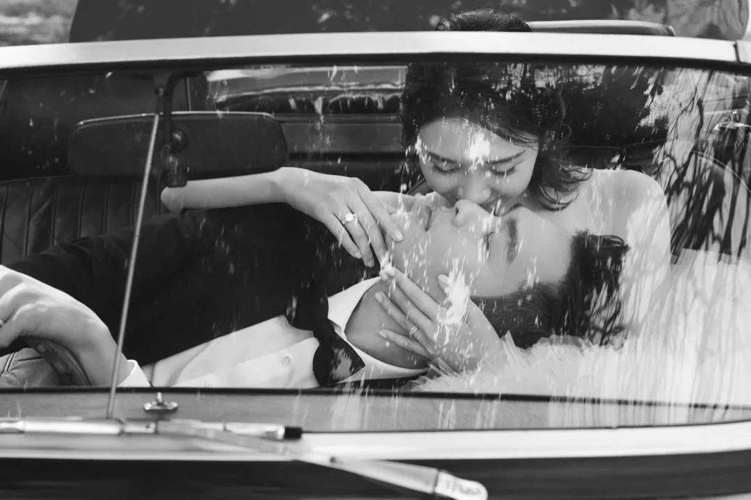 张若昀唐艺昕伴郎刘昊然,唐艺昕张若昀刘昊然当伴郎