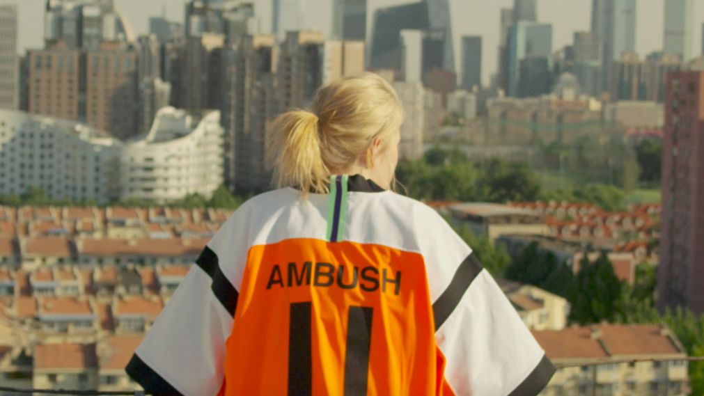 6个以足球元素为核心的搭配|HYPEBAE打造「足球BAE」造型特辑