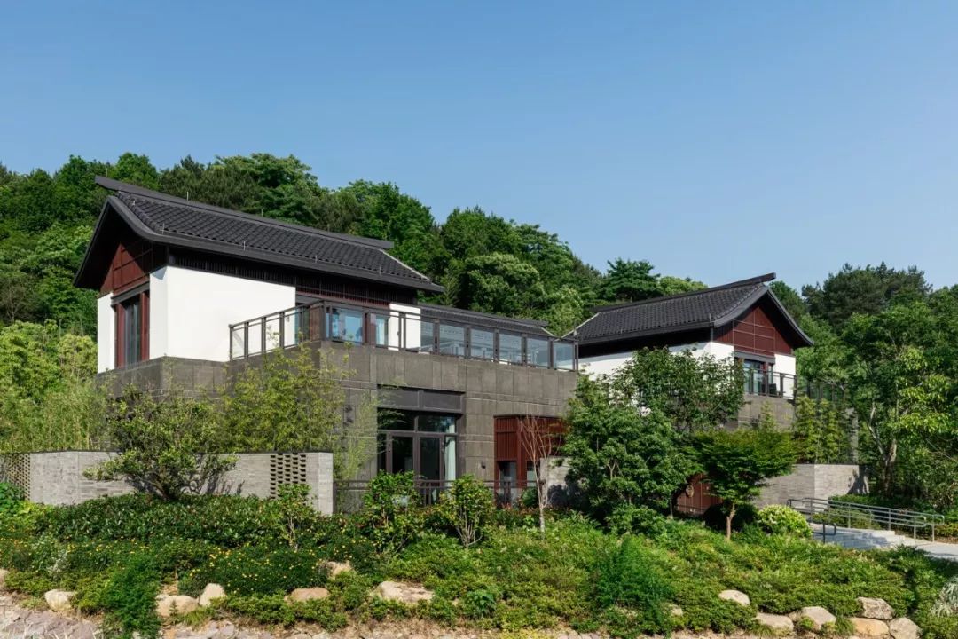 东钱湖康得思酒店康体中心,宁波东钱湖康得思酒店庭院房