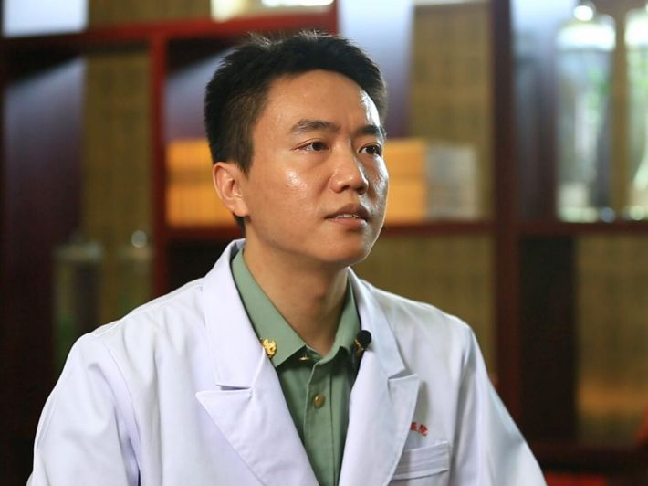 一名老中医的传奇人生,民间最有医德的老中医