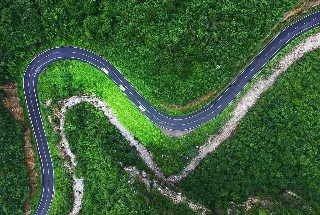 青龙峡景区优惠活动有哪些,免门票冰瀑景区
