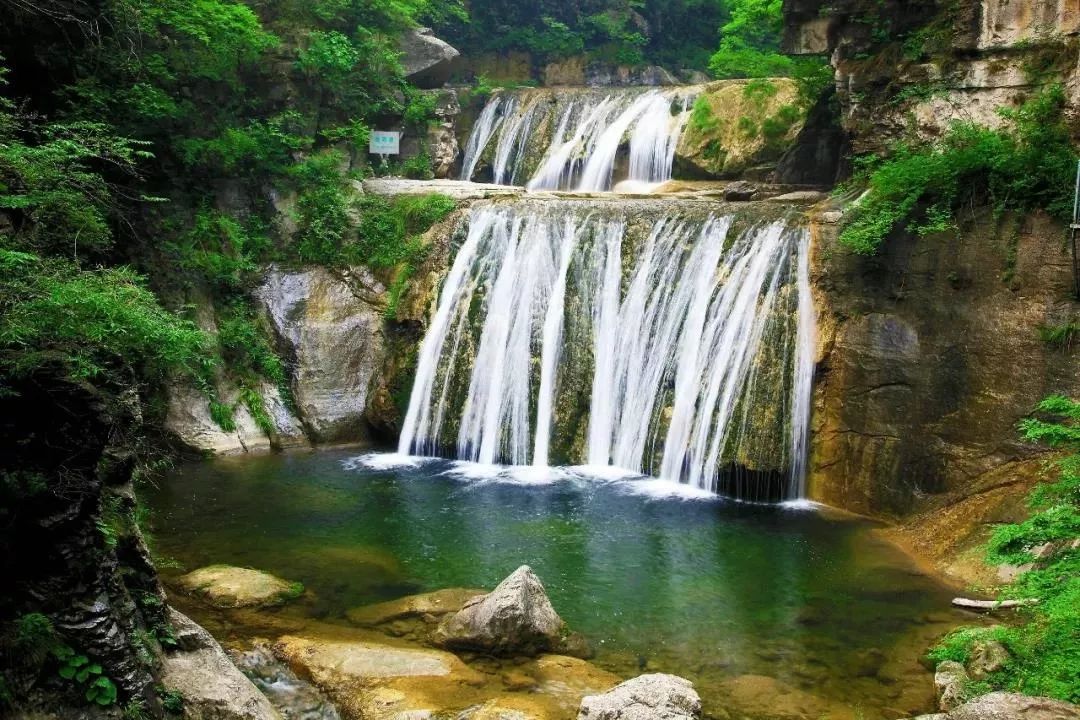 青龙峡景区优惠活动有哪些,免门票冰瀑景区