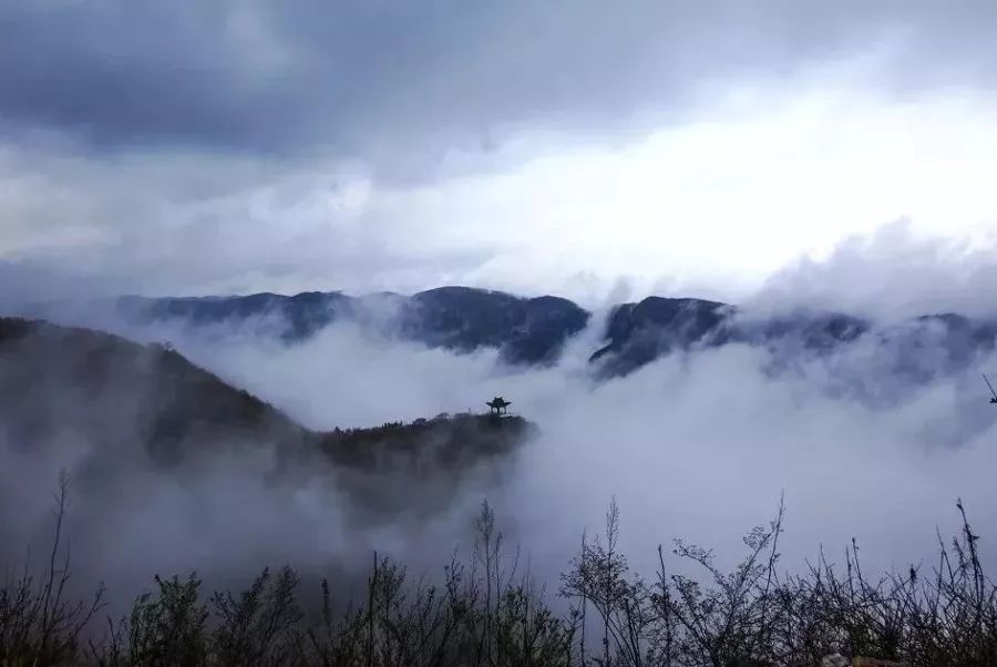 青龙峡景区优惠活动有哪些,免门票冰瀑景区
