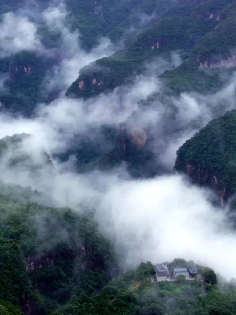 青龙峡景区优惠活动有哪些,免门票冰瀑景区