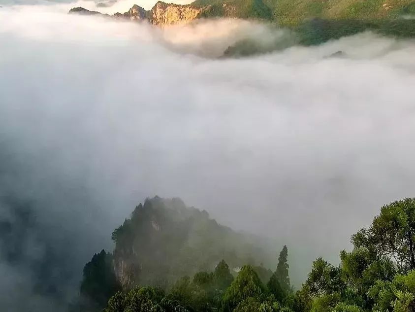 青龙峡景区优惠活动有哪些,免门票冰瀑景区