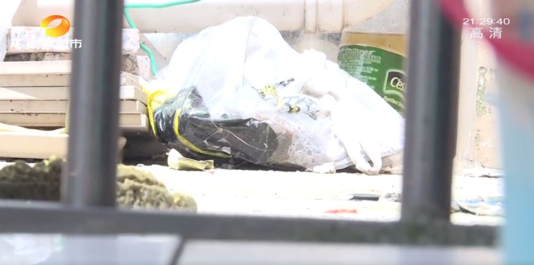 砰!长沙山水湾夜里突然传来一声巨响,好多业主被吓醒!半年了,到底是谁这么“缺德”?