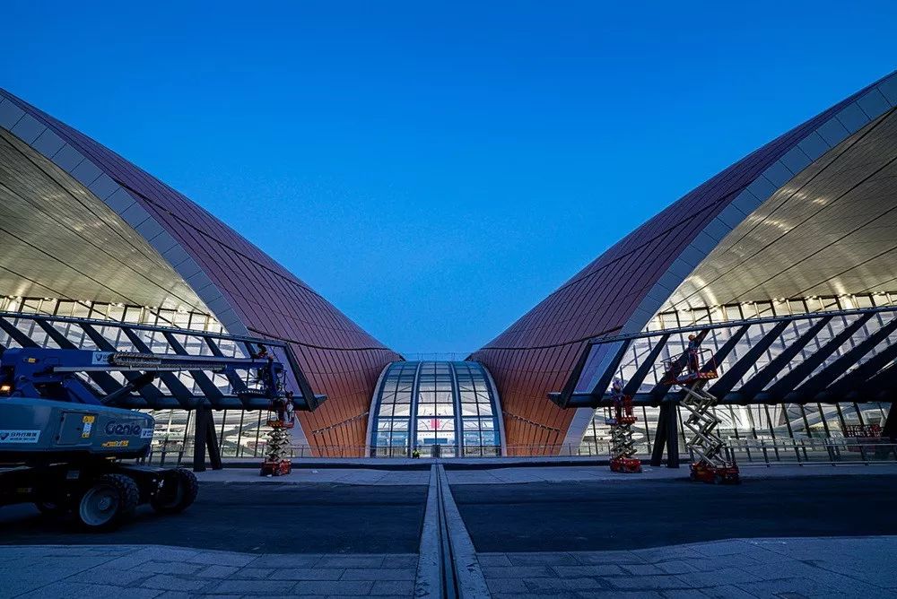 北京大兴机场最新照,北京大兴机场建造