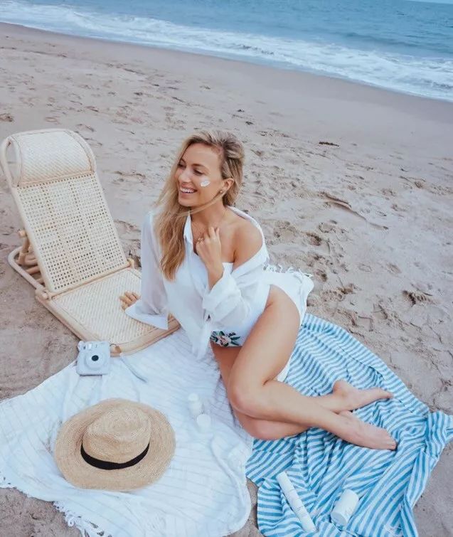 夏季化妆技巧底妆推荐图片,想要妆持久用什么比较好