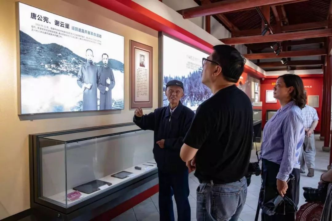 丽报集团记者拍摄的视频红遍全国?人民日报、央视等官微纷纷点赞……