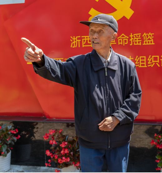 丽报集团记者拍摄的视频红遍全国?人民日报、央视等官微纷纷点赞……