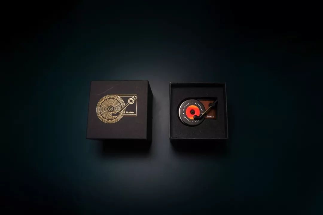 复古唱片车载香水,车载香熏复古唱片