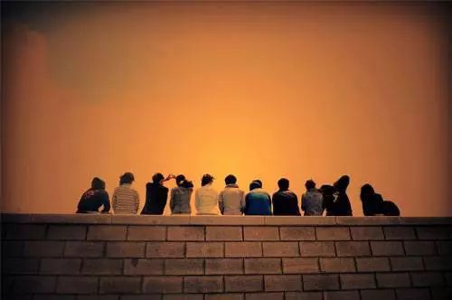 夜读谁的青春不迷茫,夜读青春