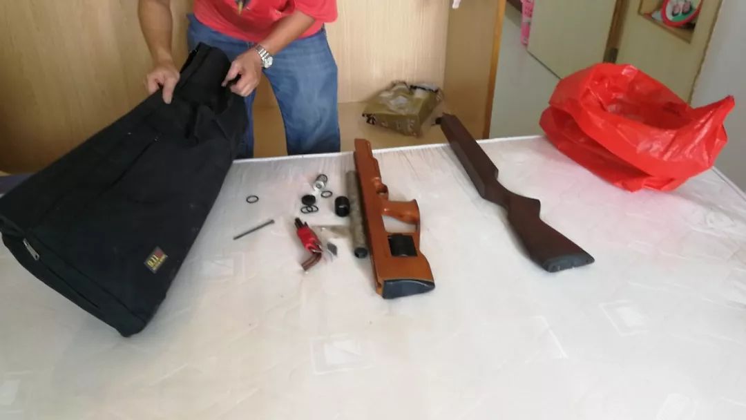 “有母鸡！还要鸡蛋不？”这竟是非法买卖时的交流术语