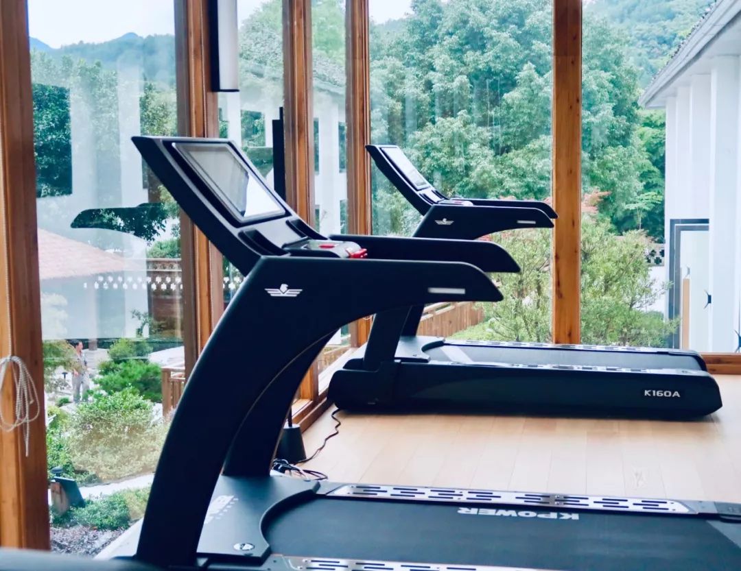 又挖到个21℃的清凉山城，还藏着人均¥300+就能入住的浙南“小星野”，仅限200套