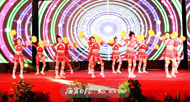 海宁市实验小学毕业晚会,小学六年级毕业晚会歌舞