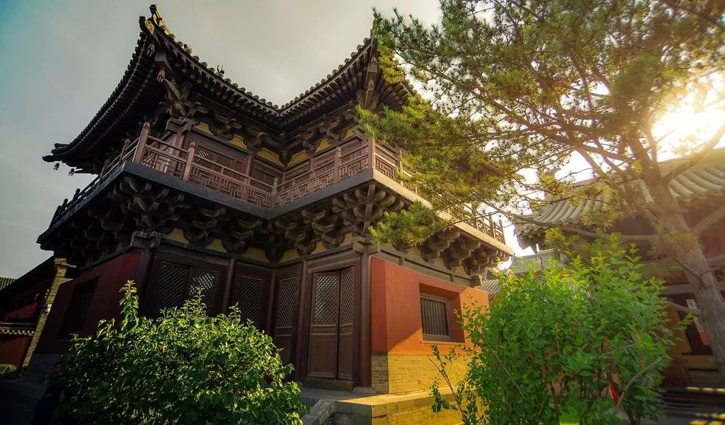 一面批评一面认可两极化口碑的背后是大同的挣扎|凤旅观察