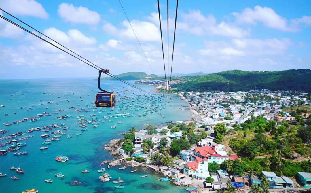 亲子乐园玩嗨全场,亲子游玩一天之内玩过瘾