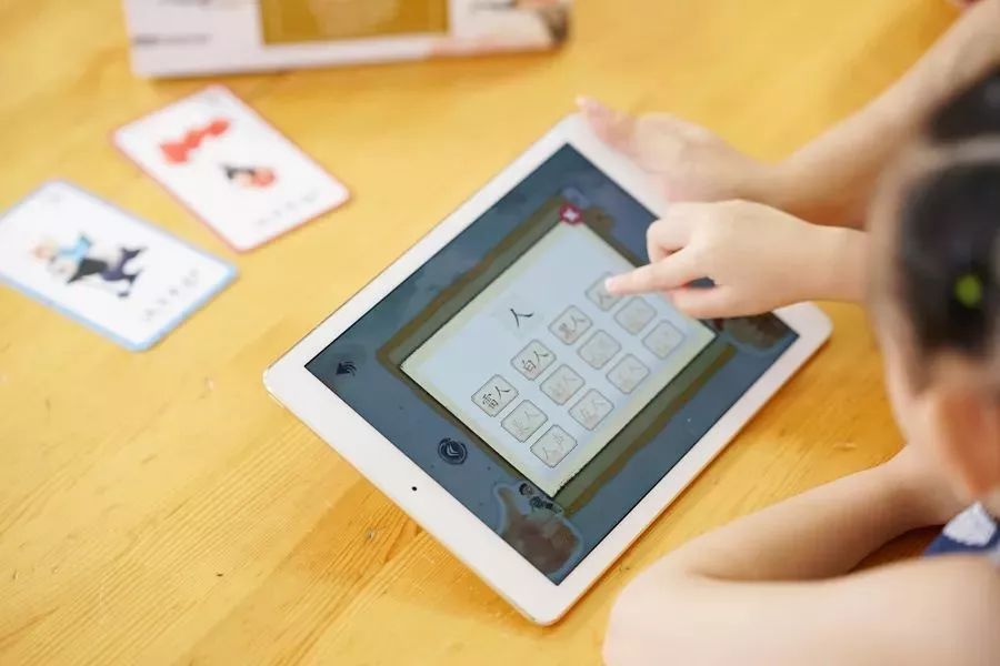 怎样识字可以让孩子容易记住,孩子如何识字才有兴趣