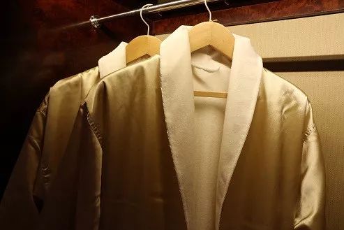 嘉华夏日运动盛惠来袭，全场瑜伽卡6.6折，健身卡8折