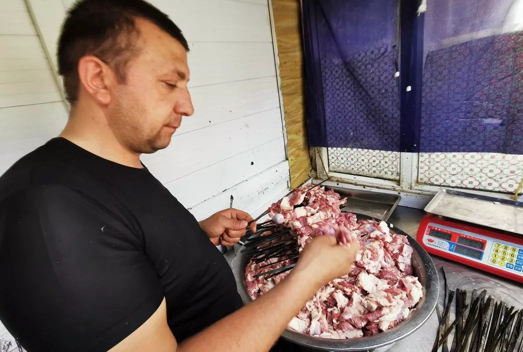 新疆英吉沙小刀村旅游,喀什自驾英吉沙