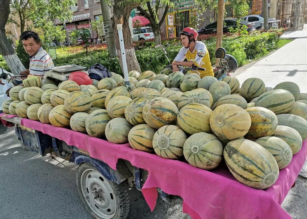 新疆英吉沙小刀村旅游,喀什自驾英吉沙