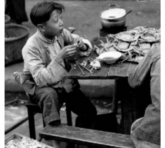 在民国一块大洋相当于100块,民国一块现大洋能买多少东西