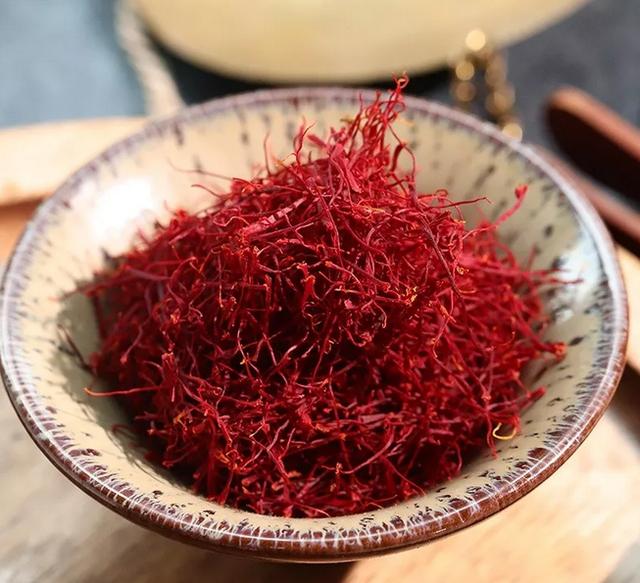 藏红花补血的禁忌,喝藏红花补血的喝多了会发烧嘛