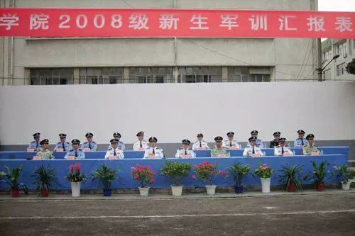 献上一篇8年前的毕业感悟