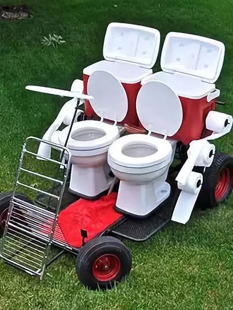 最奇怪搞笑的车,世界上又搞笑又可怕的汽车